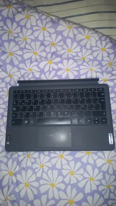 Teclado Lenovo desmontable para tablet - miniatura 1