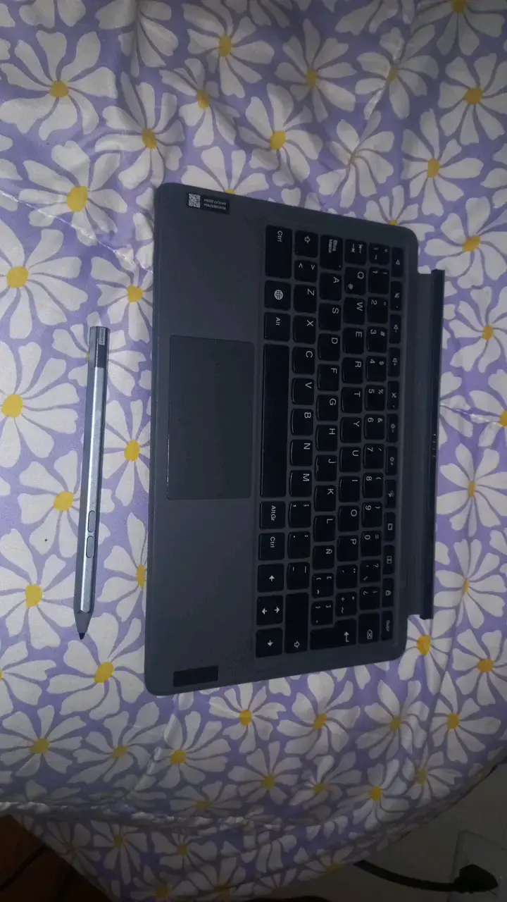 Teclado Lenovo desmontable para tablet - 2