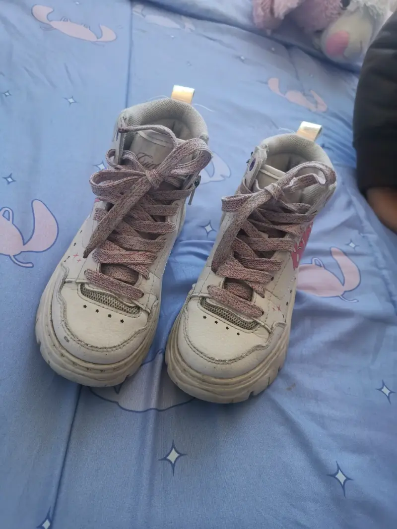 Zapatillas Bratz blancas con plataforma - 2