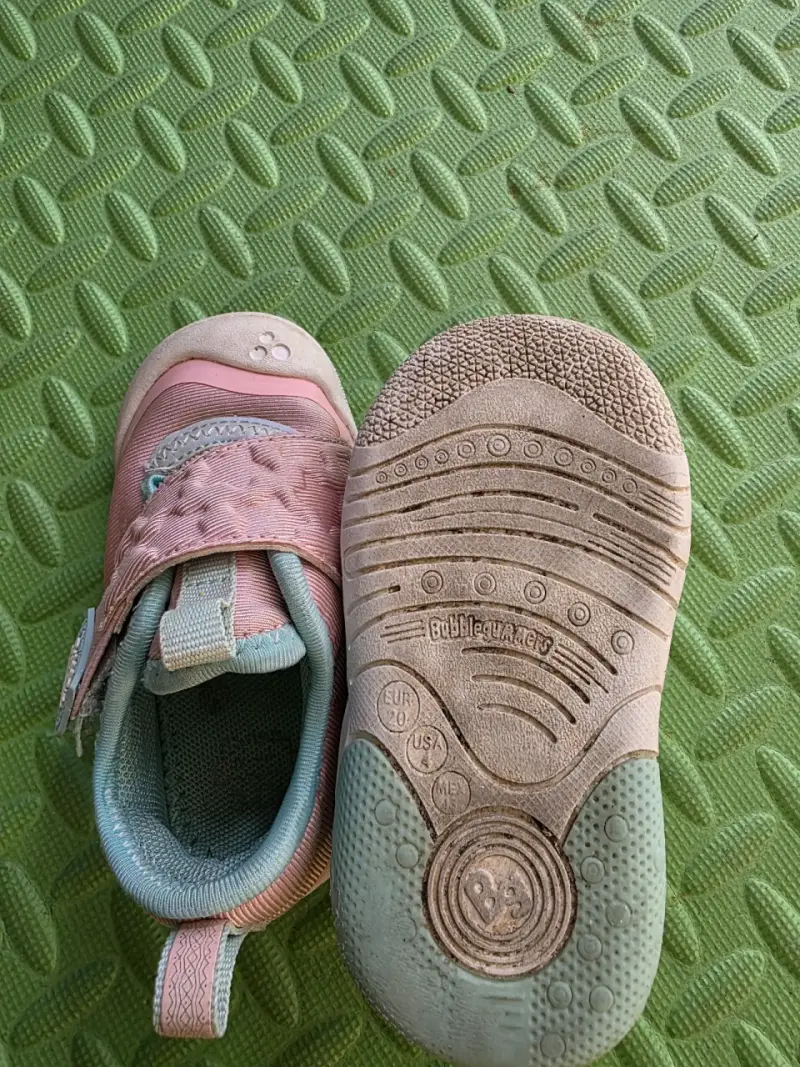 Zapatillas Bubblegummers rosadas para niña - 1