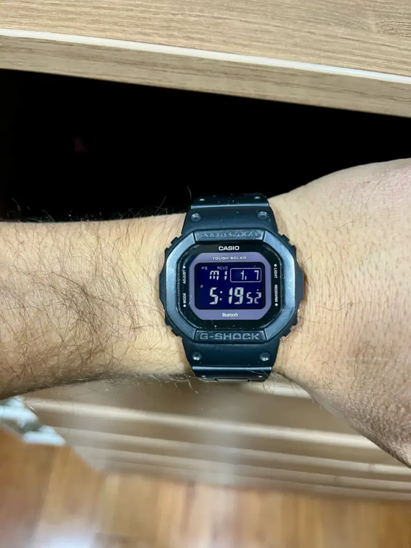 Reloj Casio G-Shock solar Bluetooth negro - 1