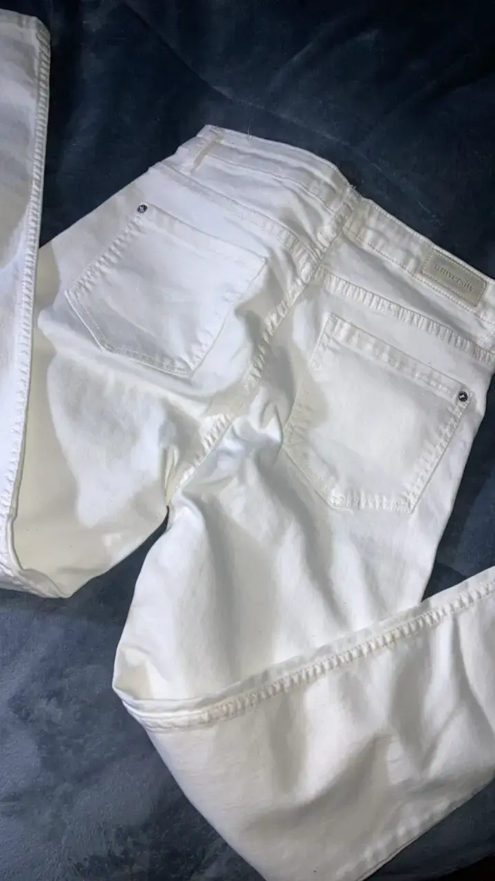 Jeans blancos de mujer en buen estado - 3