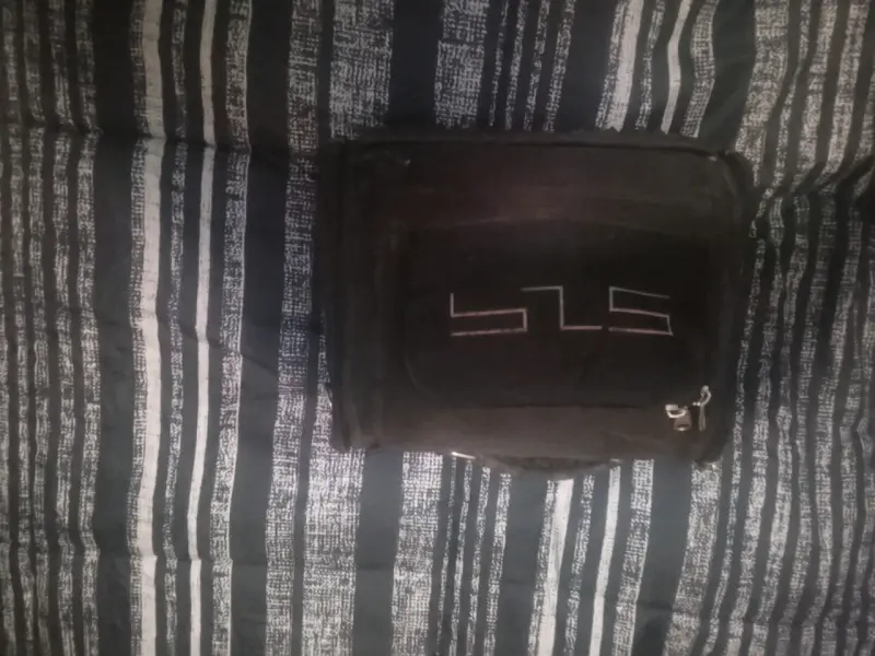 Consola PlayStation 2 con dos controles - 4