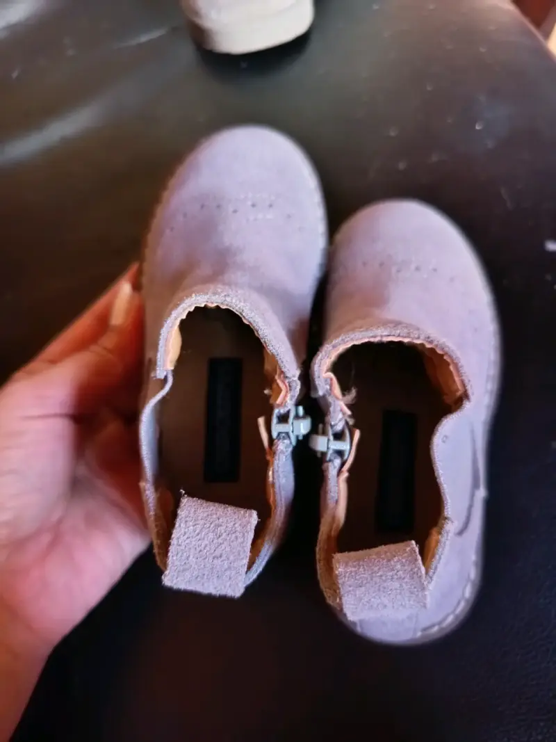 Botines de gamuza gris para niña N° 23 - 4