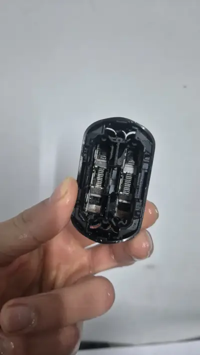 Afeitadora eléctrica Braun resistente al agua - miniatura 5
