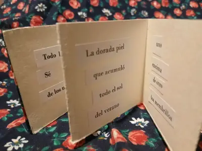 Mini libro artesanal con diseño floral - miniatura 4
