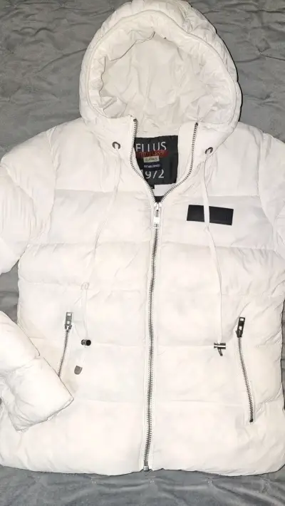 Chaqueta blanca con capucha Ellus - miniatura 1