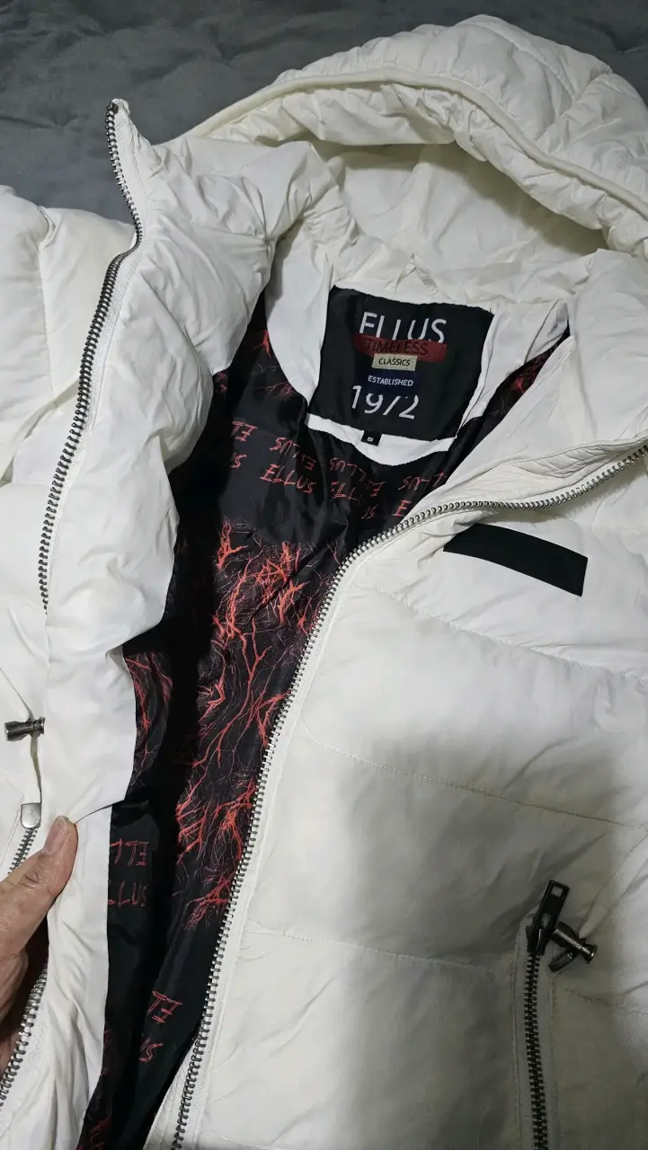 Chaqueta blanca con capucha Ellus - 2