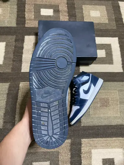 Zapatillas Air Jordan 1 Mid azul y blanco - miniatura 2