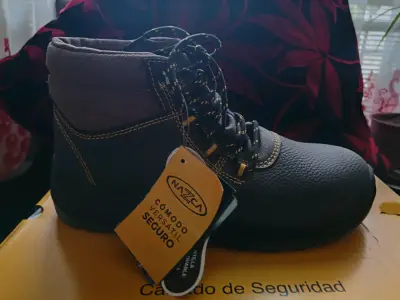 Botas de seguridad negras con refuerzo - miniatura 5