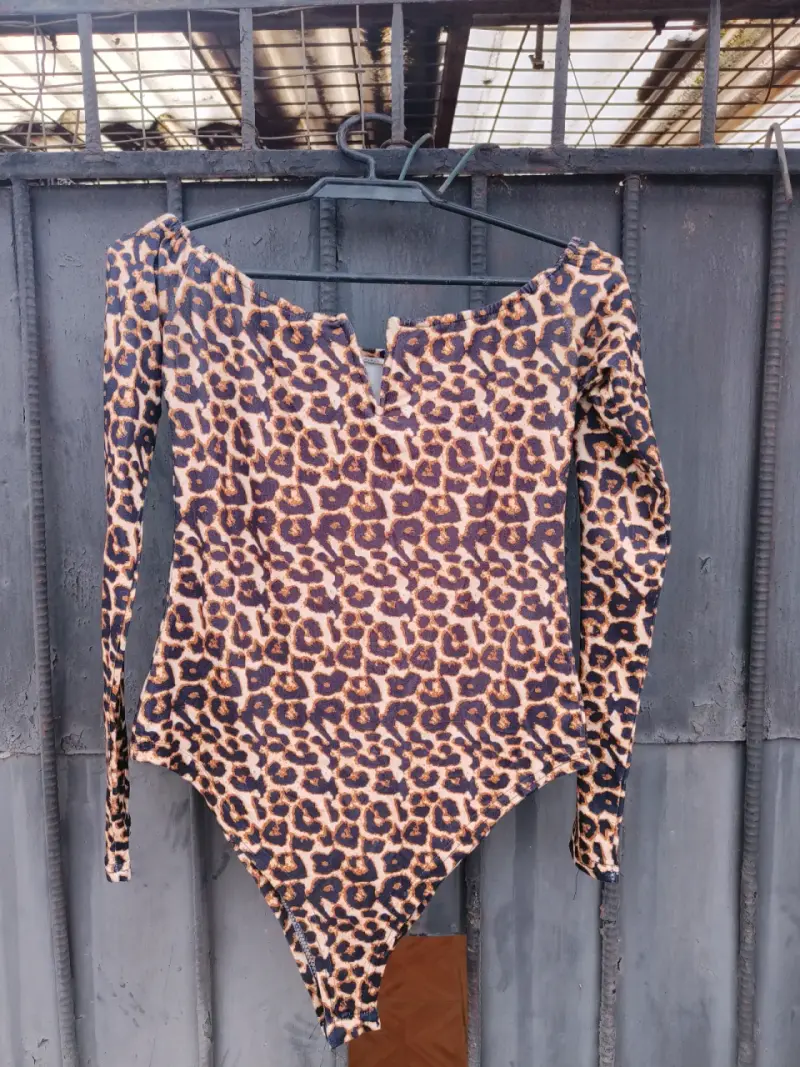 Body de leopardo manga larga