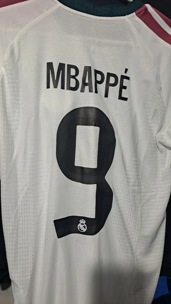 Camiseta Adidas Real Madrid 2026 nueva - 5