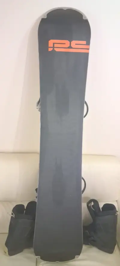 Tabla de snowboard con botas incluidas - miniatura 1