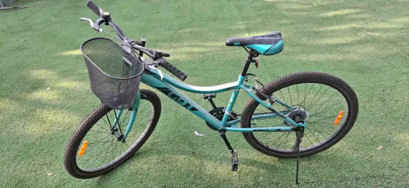 Neumático de bicicleta 26x2.10 en buen estado - 6