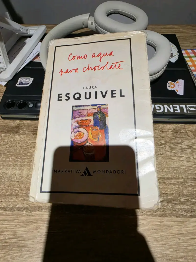Libro 'Como agua para chocolate' de Laura Esquivel - 1