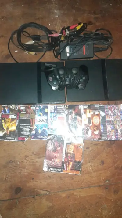 Consola PlayStation 2 con juegos y accesorios - miniatura 2