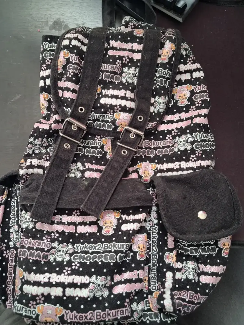 Mochila negra con diseño Bokura Chopper - 4
