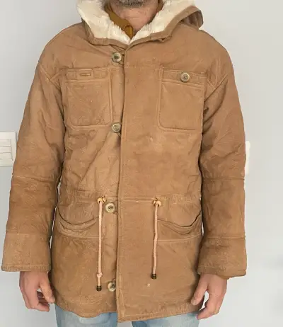 Abrigo de gamuza con capucha para hombre - miniatura 2