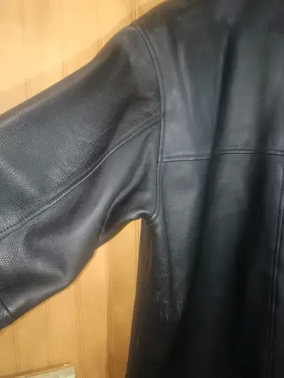 Abrigo de cuero negro para hombre - miniatura 6