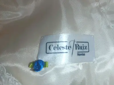 Vestido de novia Celeste Ruiz elegante - miniatura 1