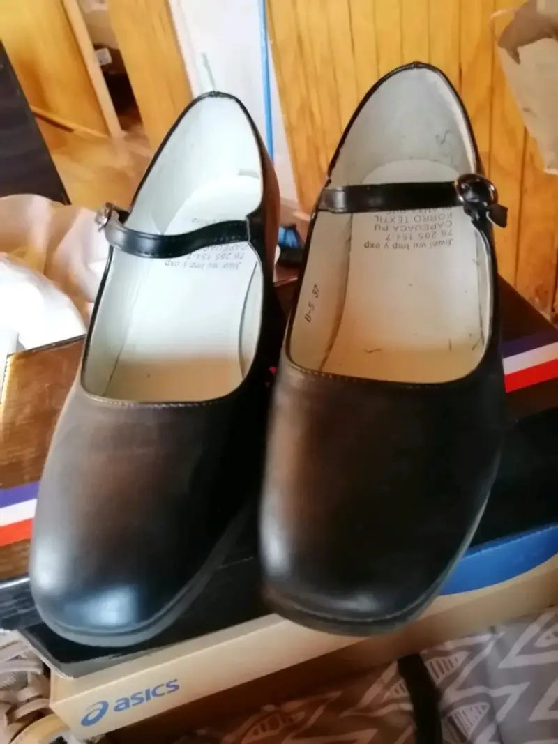 Zapatos de niña 27 y adulto 37 negros con hebilla - 5