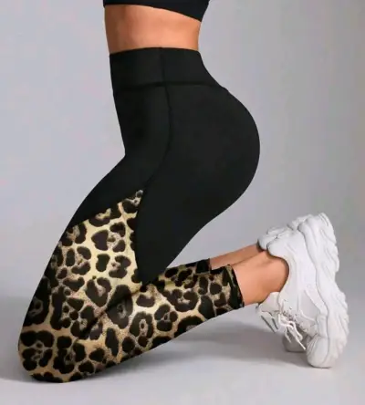 Leggings deportivos con estampado animal print - miniatura 2