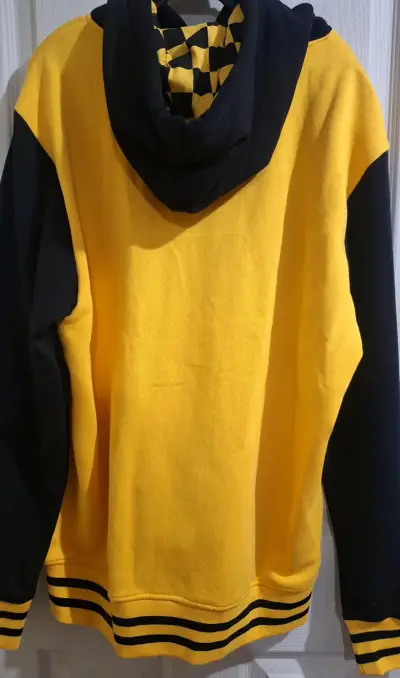 Polerón Hufflepuff amarillo y negro talla L - miniatura 2