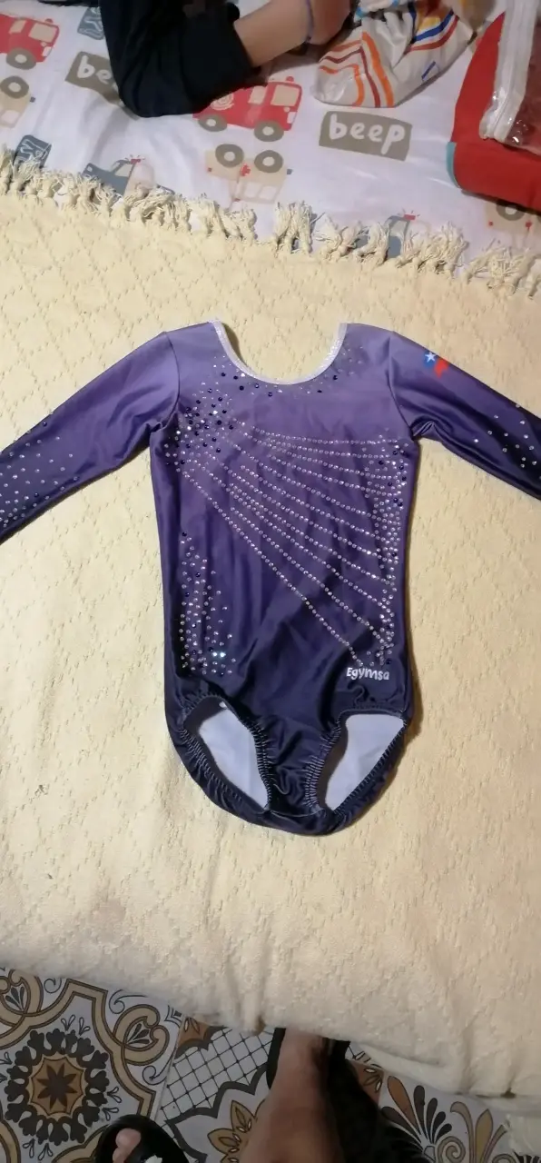 Malla de gimnasia púrpura con brillantes - 2