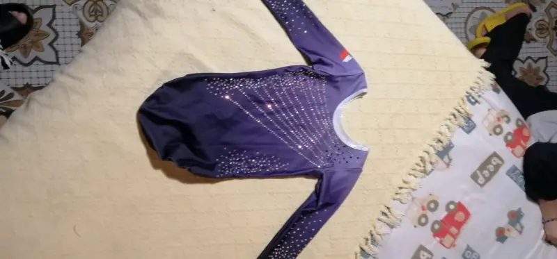 Malla de gimnasia púrpura con brillantes - 3