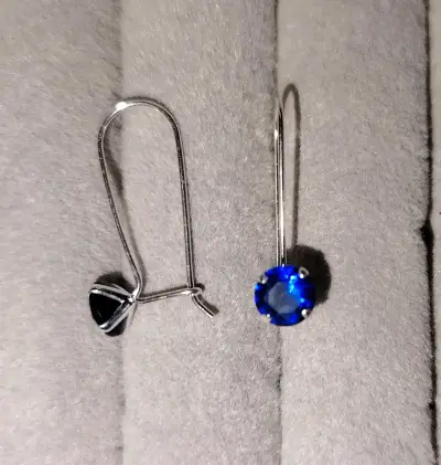 Pendientes de plata con zafiros azules - miniatura 5