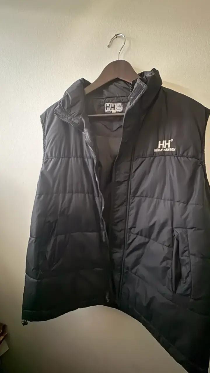 Chaleco acolchado Helly Hansen negro
