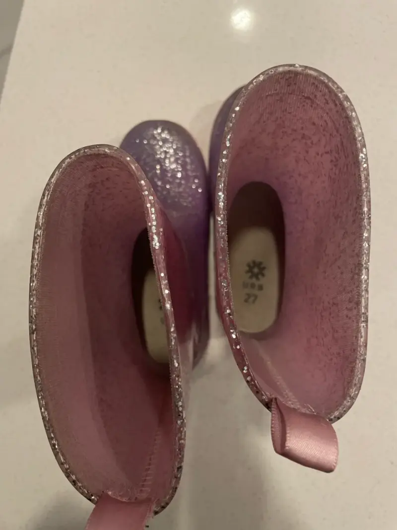 Botas de lluvia infantiles con brillo rosa y morado - 2