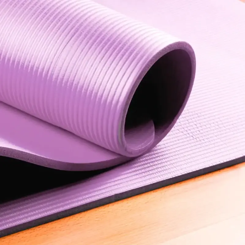 Colchoneta de yoga antideslizante morada - 3