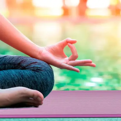 Colchoneta de yoga antideslizante morada - miniatura 5