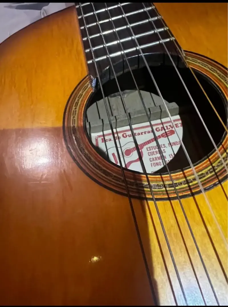 Guitarra clásica Gálvez – Fabricada en Santiago - 2
