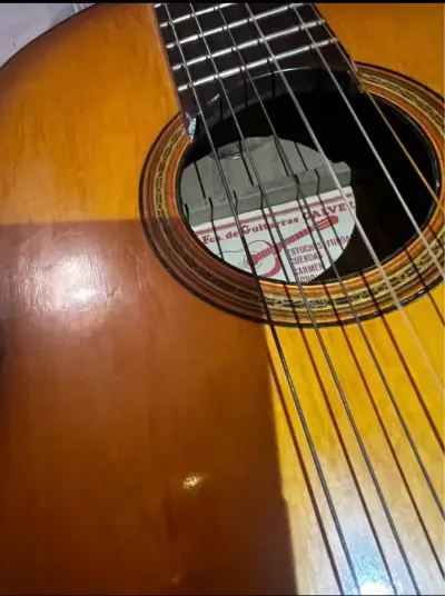 Guitarra clásica Gálvez – Fabricada en Santiago - miniatura 3