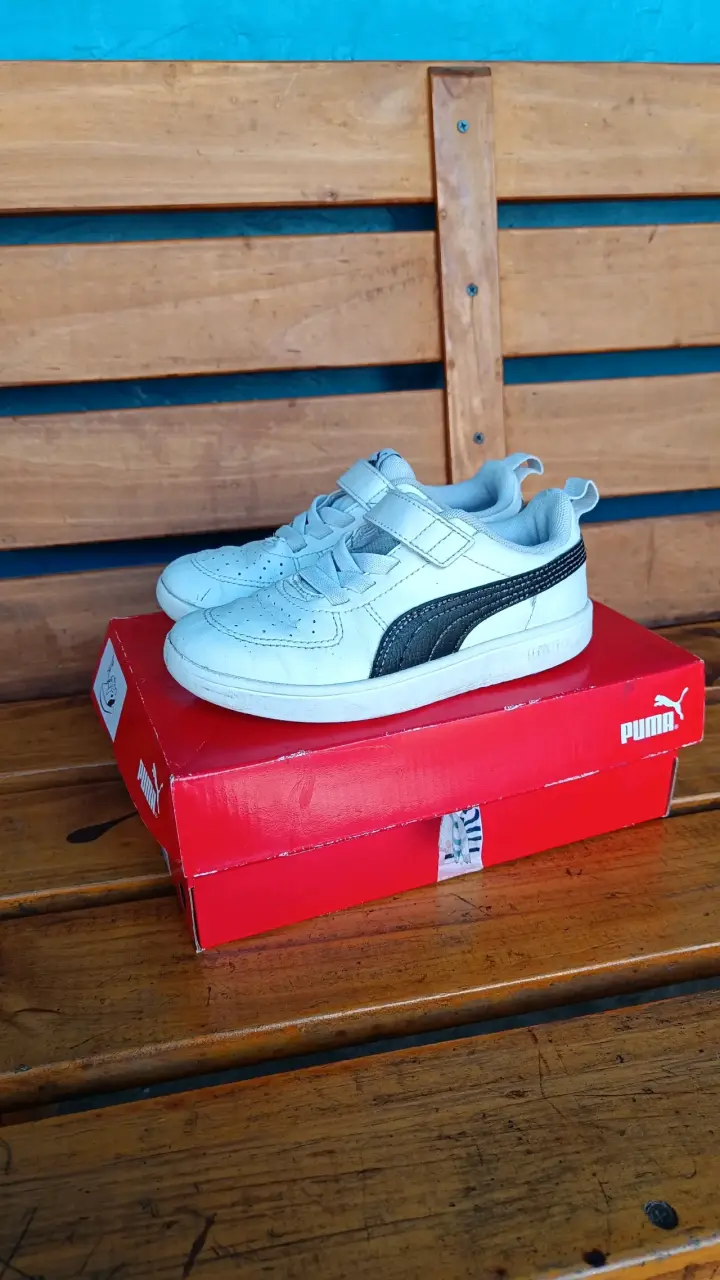Zapatillas Puma blancas para niños. Numero 30✅️✅️ - 2