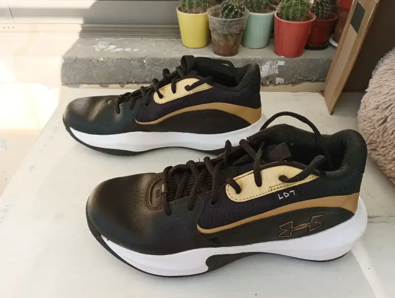 Zapatillas Basketball Under Armour Lockdown7 - 1