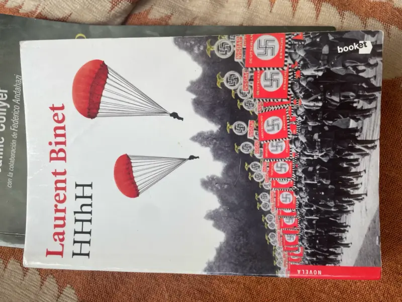 Libro 'HHhH' de Laurent Binet