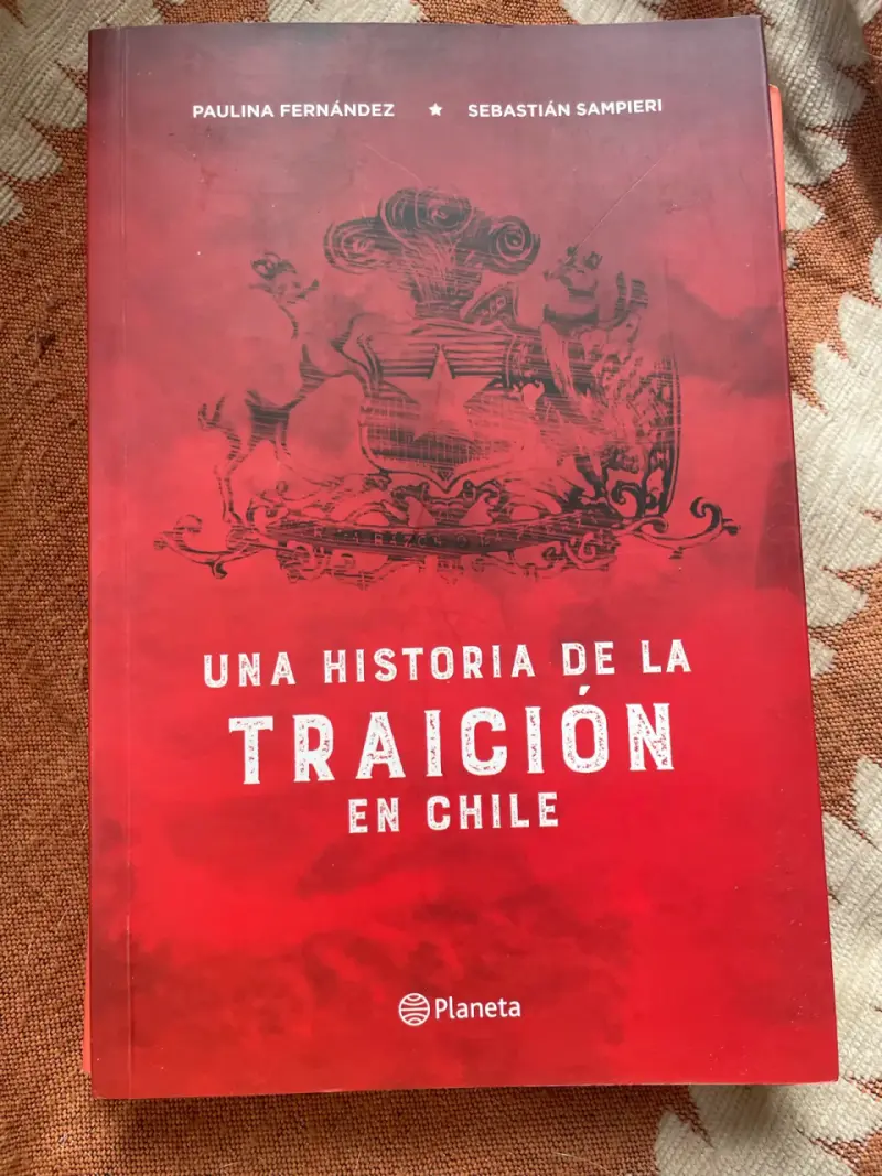 Libro 'Una Historia de la Traición en Chile'