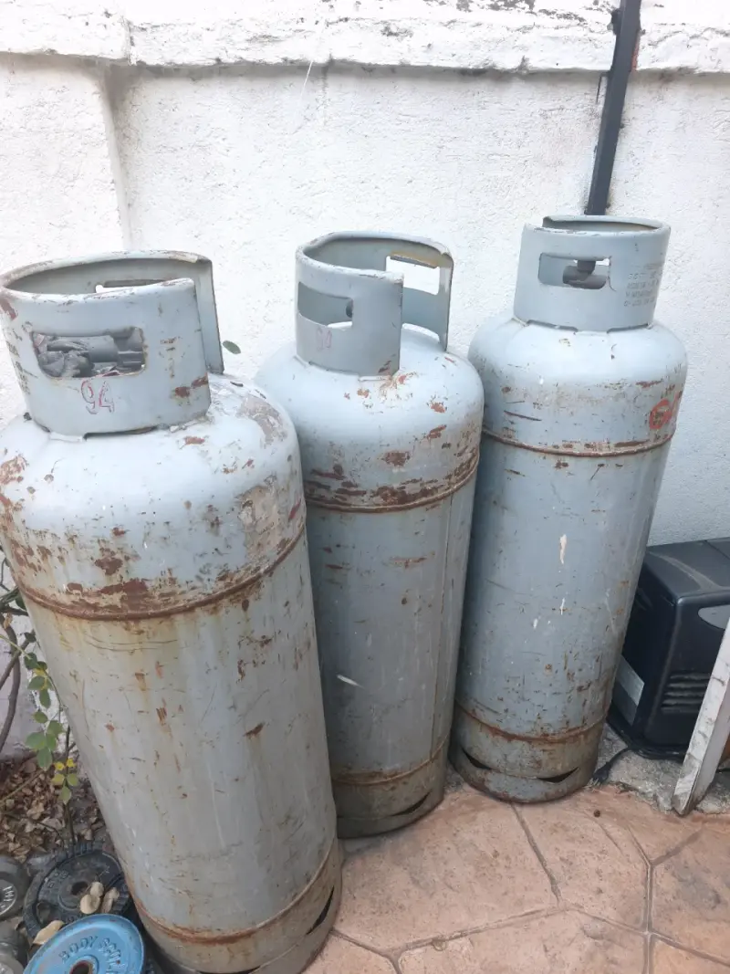 Cilindros de gas usados en buen estado