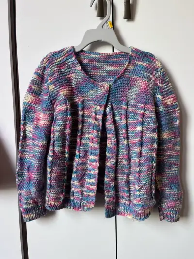 Chaleco tejido multicolor para niña - miniatura 1