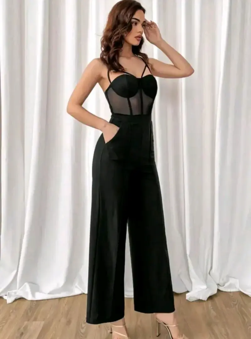 Elegante enterito negro con corset transparente - 5