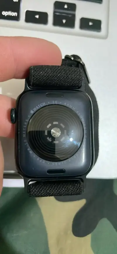 Apple Watch SE 44mm - miniatura 2