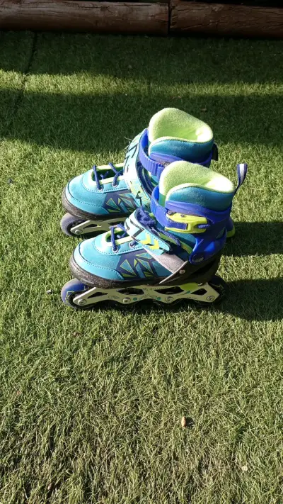 Patines en línea ajustables para niños - miniatura 1