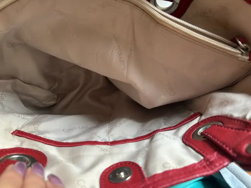Bolso Calvin Klein rojo elegante - 4