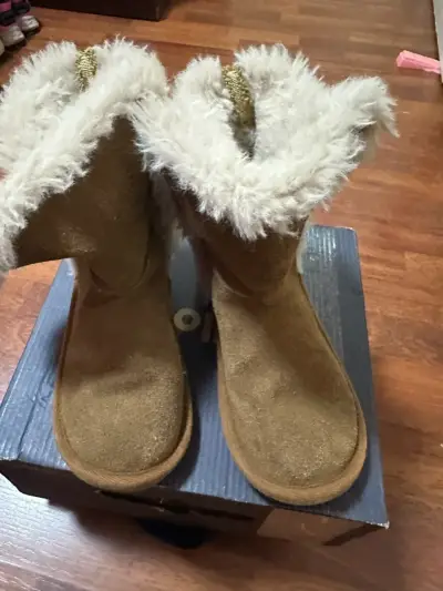 Botas de invierno con forro de lana beige - miniatura 3
