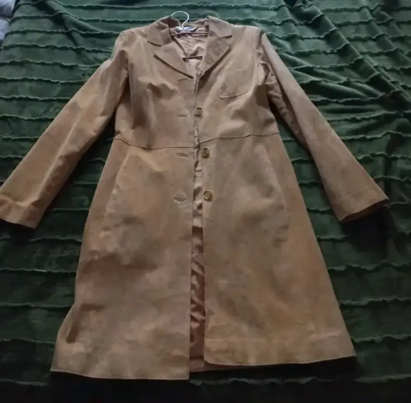 Abrigo de cuero gamuza, beige claro, para mujer. - 3