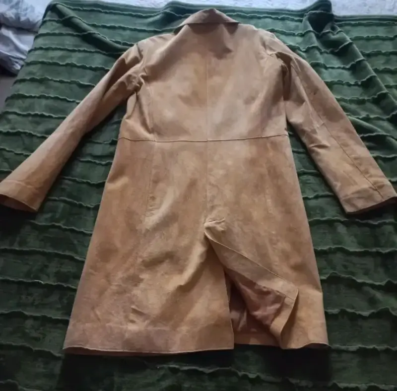 Abrigo de cuero gamuza, beige claro, para mujer. - 4