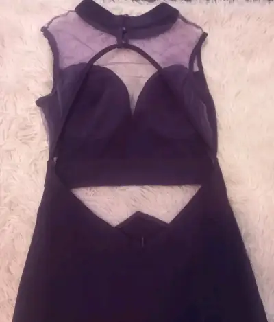 Vestido largo morado con transparencias - miniatura 3
